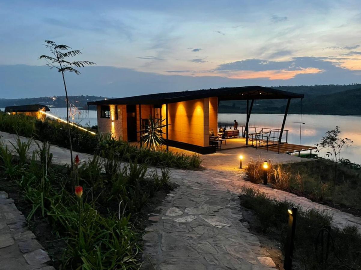 Umva Muhazi Villa Exteriör bild