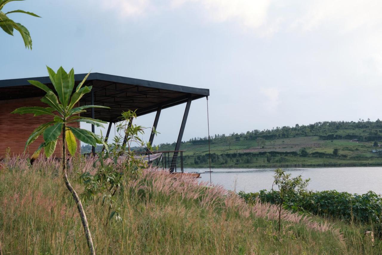 Umva Muhazi Villa Exteriör bild